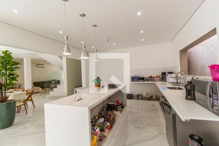 Casa de condomínio à venda com 554m², 4 quartos e 4 vagasCozinha