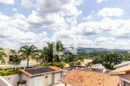 Casa de condomínio à venda com 554m², 4 quartos e 4 vagasVista da Suíte 2