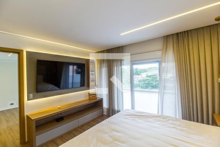 Casa de condomínio à venda com 554m², 4 quartos e 4 vagasSuíte 1