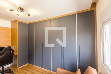 Casa de condomínio à venda com 554m², 4 quartos e 4 vagasSuíte 3