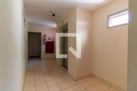 Apartamento à venda com 50m², 2 quartos e 1 vagaHall