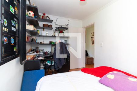 Quarto 1 de apartamento à venda com 2 quartos, 50m² em Vila Carmosina, São Paulo