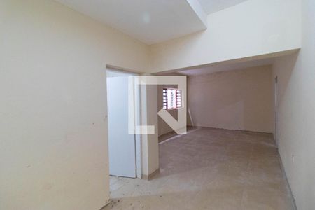 Sala 01 de casa para alugar com 4 quartos, 220m² em Jardim Anton Von Zuben, Campinas