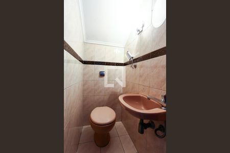 Lavabo de casa à venda com 2 quartos, 120m² em Vila das Oliveiras, Taboão da Serra
