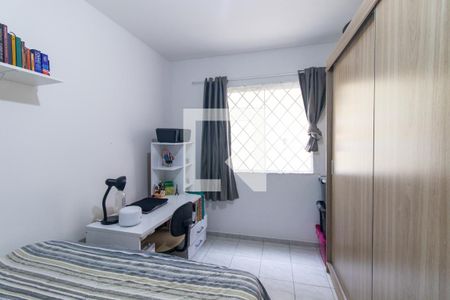 Quarto 1 de apartamento para alugar com 1 quarto, 34m² em Cajuru, Curitiba