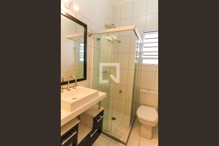 Casa para alugar com 300m², 4 quartos e 3 vagas Casa para alugar com 300m², 4 quartos e 3 vagasBanheiro Da Suíte 1