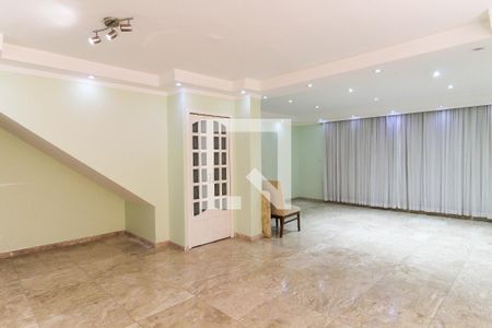 Sala de casa para alugar com 4 quartos, 300m² em Vila Prudente, São Paulo