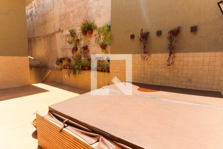 Casa para alugar com 300m², 4 quartos e 3 vagas Casa para alugar com 300m², 4 quartos e 3 vagasQuintal