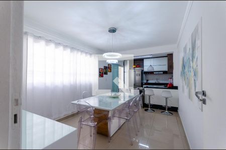 Casa para alugar com 117m², 2 quartos e 1 vagaCozinha