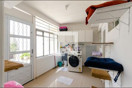 Casa para alugar com 117m², 2 quartos e 1 vagaÁrea de Serviço