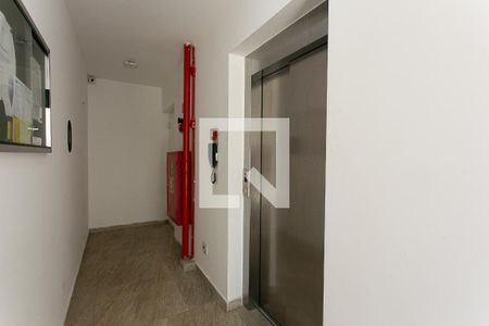 Apartamento à venda com 43m², 2 quartos e 1 vagaÁrea Comum - Elevador