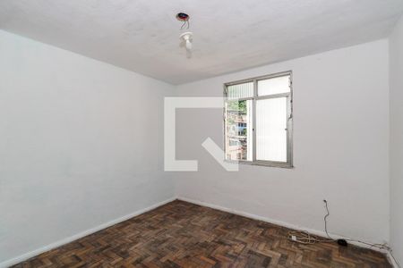 Sala de apartamento à venda com 2 quartos, 48m² em Olaria, Rio de Janeiro