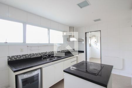 Apartamento para alugar com 122m², 3 quartos e 2 vagasCozinha