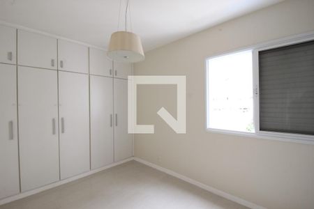 Apartamento para alugar com 122m², 3 quartos e 2 vagasQuarto 3