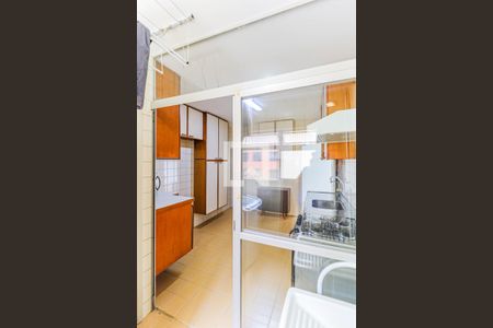 Apartamento à venda com 83m², 3 quartos e 1 vagaÁrea de Serviço