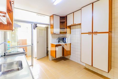 Cozinha de apartamento à venda com 3 quartos, 83m² em Chácara Santo Antônio (zona Sul), São Paulo