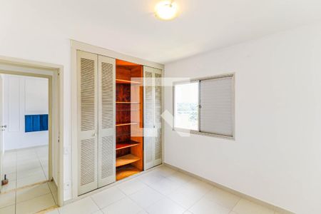 Apartamento à venda com 83m², 3 quartos e 1 vagaQuarto 2