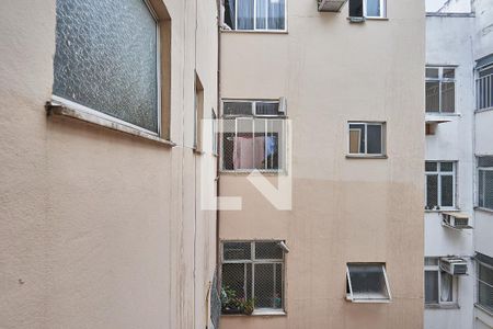 Apartamento para alugar com 75m², 2 quartos e 1 vagaÁrea de Serviço Vista