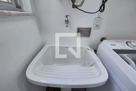 Apartamento para alugar com 75m², 2 quartos e 1 vagaÁrea de Serviço