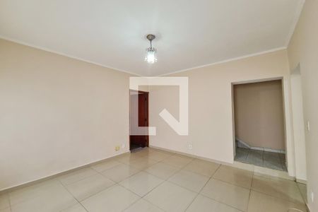 Sala de casa para alugar com 5 quartos, 380m² em Vila Formosa, São Paulo