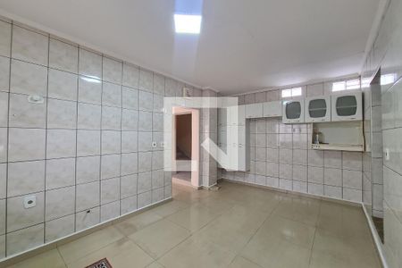 Casa para alugar com 380m², 5 quartos e 4 vagasCozinha