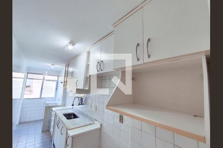 Apartamento à venda com 66m², 2 quartos e 1 vagaCozinha - Armários
