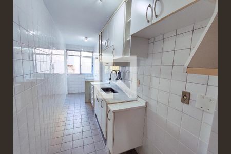 Apartamento à venda com 66m², 2 quartos e 1 vagaCozinha