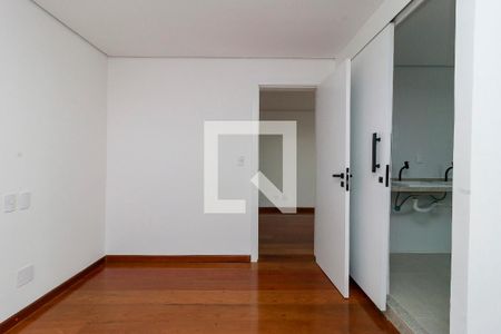 Apartamento à venda com 115m², 2 quartos e 2 vagasQuarto 2