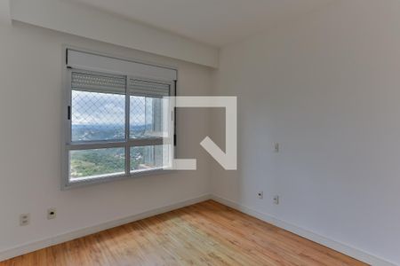 Apartamento à venda com 220m², 3 quartos e 4 vagasSuíte 2
