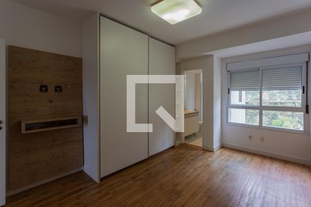 Apartamento à venda com 220m², 3 quartos e 4 vagasSuíte 1