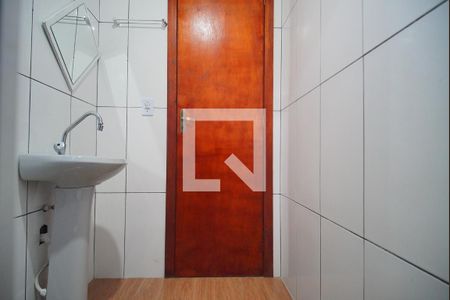 Casa para alugar com 54m², 2 quartos e 1 vagaBanheiro