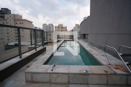 Apartamento para alugar com 31m², 1 quarto e sem vagaÁrea comum - Piscina