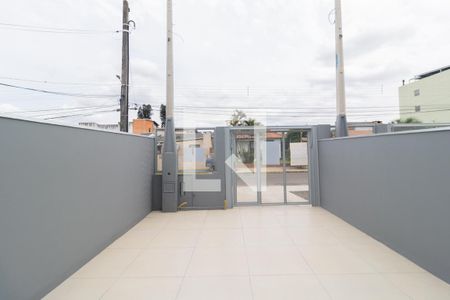 Sala/Cozinha-Vista de casa à venda com 2 quartos, 92m² em Bairro Fátima, Canoas