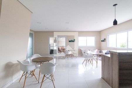 Apartamento à venda com 32m², 1 quarto e 1 vaga Apartamento à venda com 32m², 1 quarto e 1 vagaÁrea comum - Salão de festas