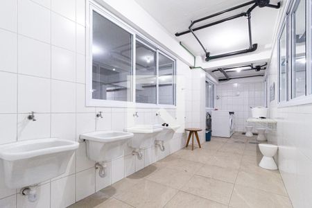 Apartamento à venda com 32m², 1 quarto e 1 vaga Apartamento à venda com 32m², 1 quarto e 1 vagaÁrea comum - Lavanderia