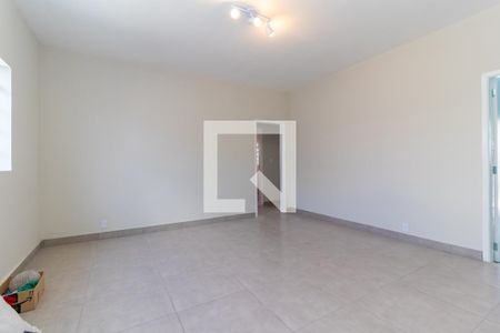 Sala de casa para alugar com 3 quartos, 150m² em Jardim São Carlos (zona Leste), São Paulo