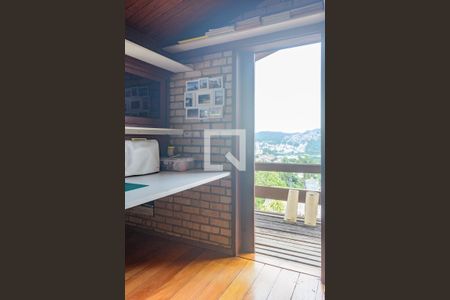 Casa para alugar com 400m², 4 quartos e 2 vagasEscritório (3º Piso)