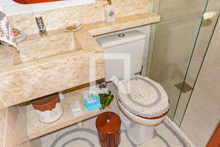 Casa para alugar com 400m², 4 quartos e 2 vagasSuíte 01 (1º Piso) - Banheiro