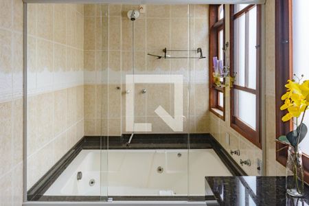 Casa para alugar com 400m², 4 quartos e 2 vagasBanheiro (2º Piso)