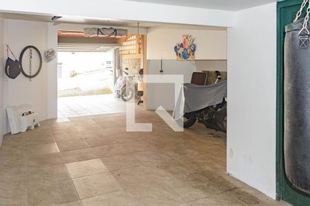 Casa para alugar com 400m², 4 quartos e 2 vagasGaragem