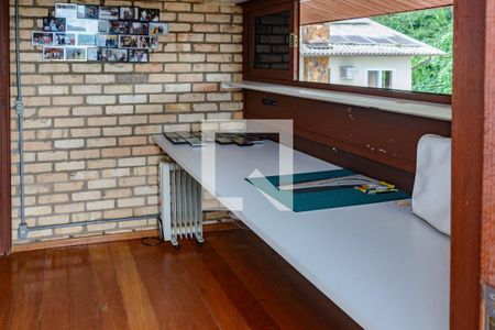 Casa para alugar com 400m², 4 quartos e 2 vagasEscritório (3º Piso)