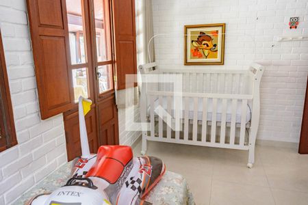 Casa para alugar com 400m², 4 quartos e 2 vagasSuíte 01 (1º Piso) - Dormitório