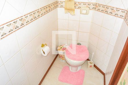 Casa para alugar com 400m², 4 quartos e 2 vagasLavabo (1º Piso)