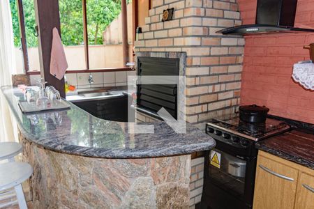 Casa para alugar com 400m², 4 quartos e 2 vagasChurrascaria