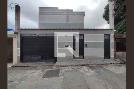 Casa de condomínio à venda com 71m², 2 quartos e 1 vaga Casa de condomínio à venda com 71m², 2 quartos e 1 vagaFachada