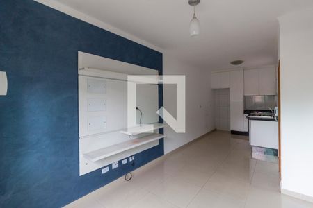 Sala e Cozinha de casa de condomínio para alugar com 2 quartos, 71m² em Parque Boturussu, São Paulo