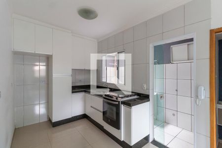 Sala e Cozinha de casa de condomínio para alugar com 2 quartos, 71m² em Parque Boturussu, São Paulo