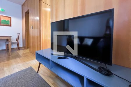 Sala de apartamento à venda com 1 quarto, 34m² em Vila Nova Conceição, São Paulo