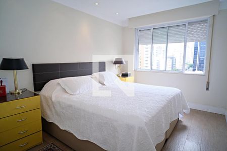 Quarto 1 - Suíte de apartamento à venda com 3 quartos, 138m² em Pinheiros, São Paulo