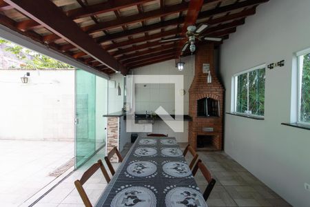 Casa à venda com 205m², 3 quartos e 2 vagasÁrea Gourmet
